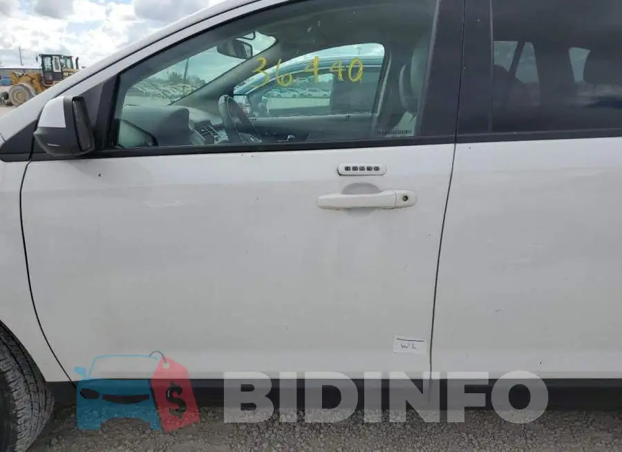 2FMDK3JC5EBA15181 Photo# 9