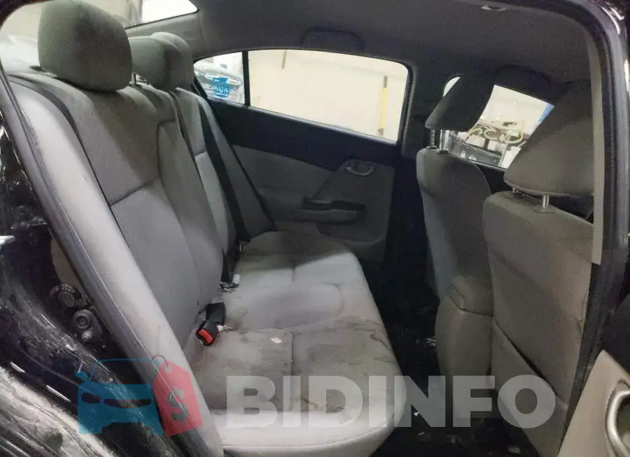 19XFB2F57FE270622 Photo# 10
