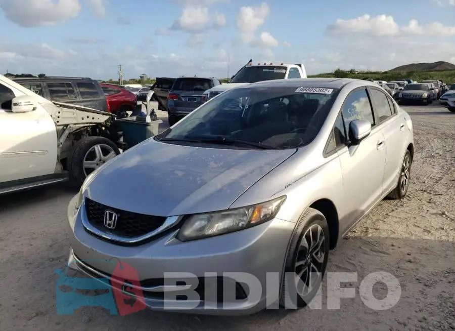 19XFB2F87FE067417 Photo# 2