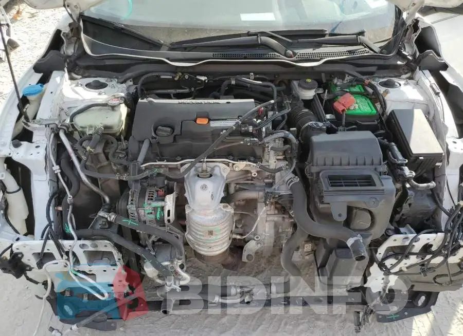 19XFC2F50JE010858 Photo# 11