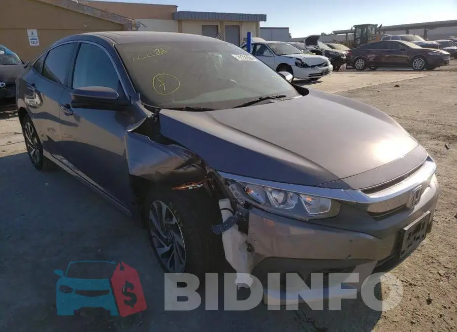 19XFC2F80HE211583 Photo# 1
