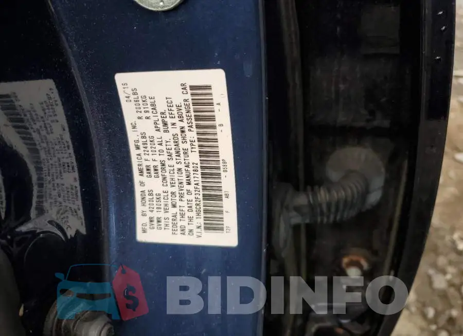 1HGCR2F32FA177802 Photo# 10