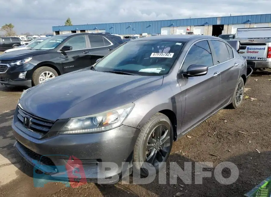 1HGCR2F35EA298516 Photo# 1