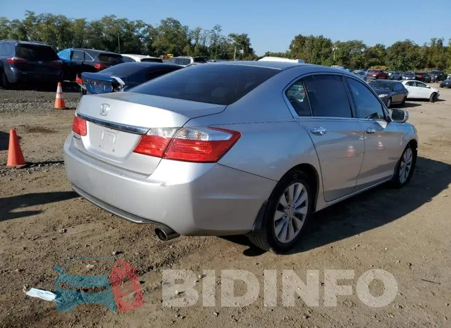 1HGCR2F74FA127289 Photo# 4