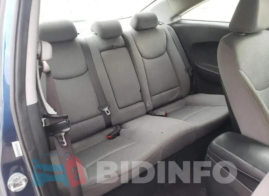 KMHDH6AE8DU023737 Photo# 6