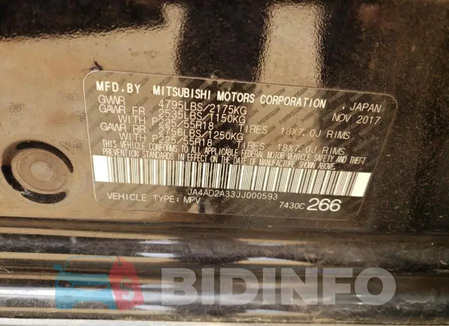 JA4AD2A33JJ000593 Photo# 10