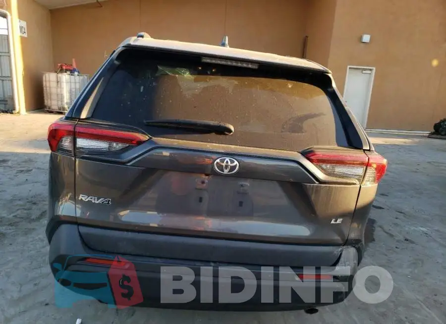 2T3K1RFV9LW078628 Photo# 6