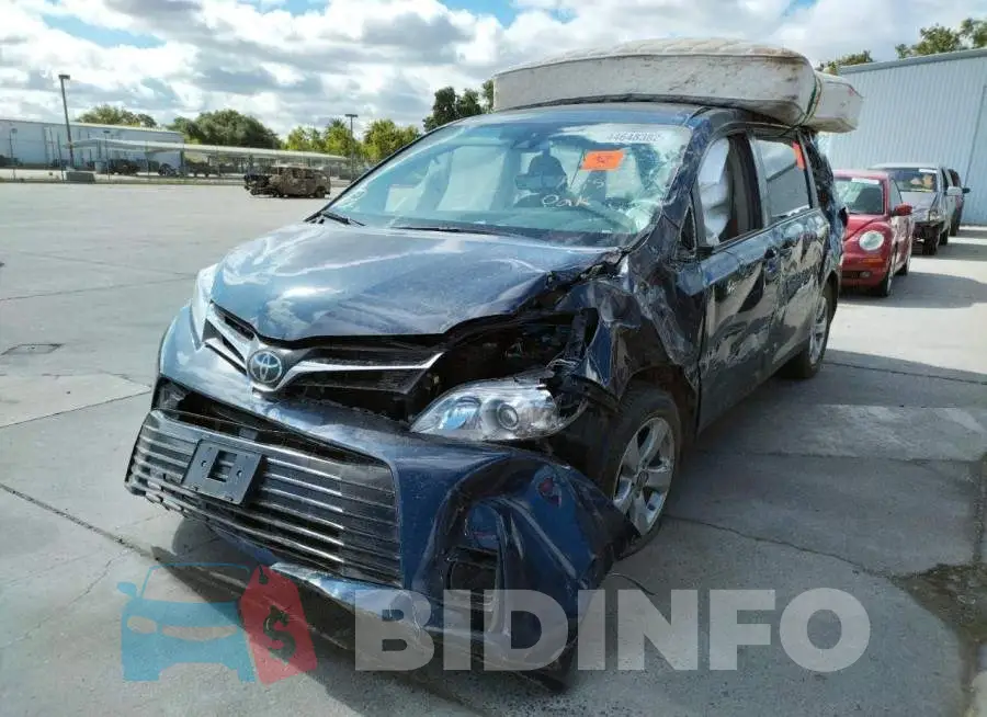 5TDKZ3DC8JS932286 Photo# 2