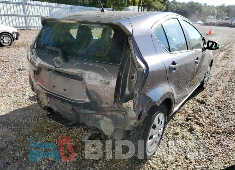 JTDKDTB33E1570372 Photo# 4