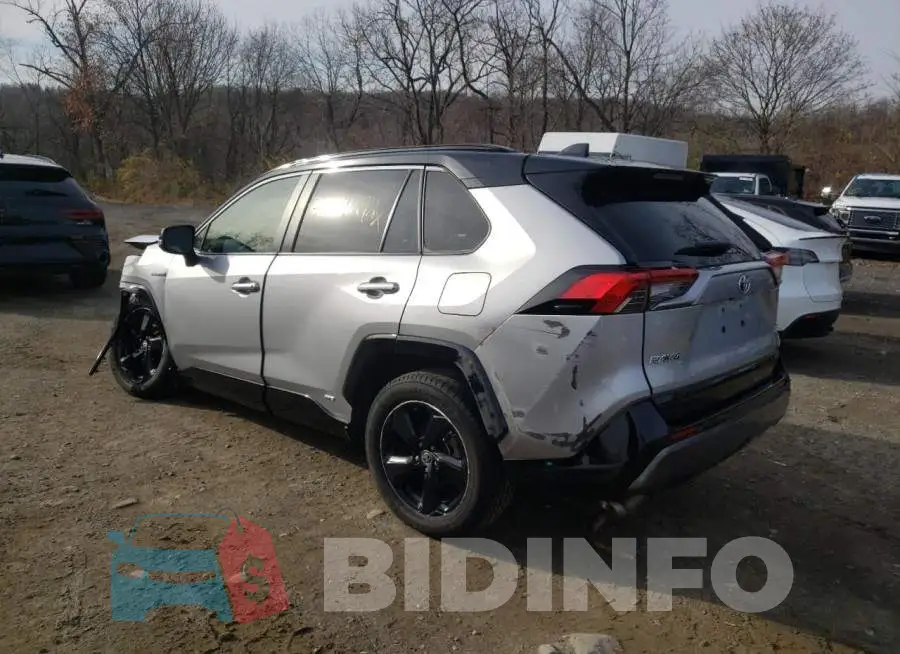 JTMEWRFV6LJ031831 Photo# 2