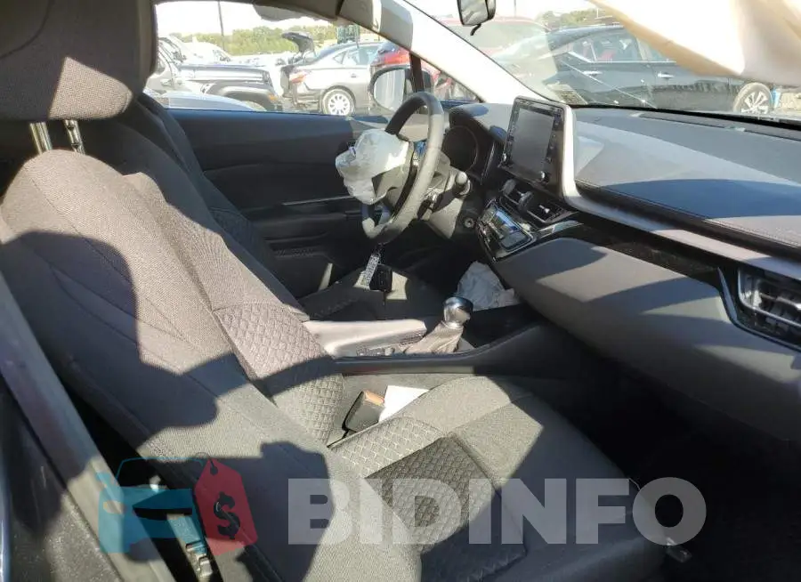 NMTKHMBX8MR129026 Photo# 5