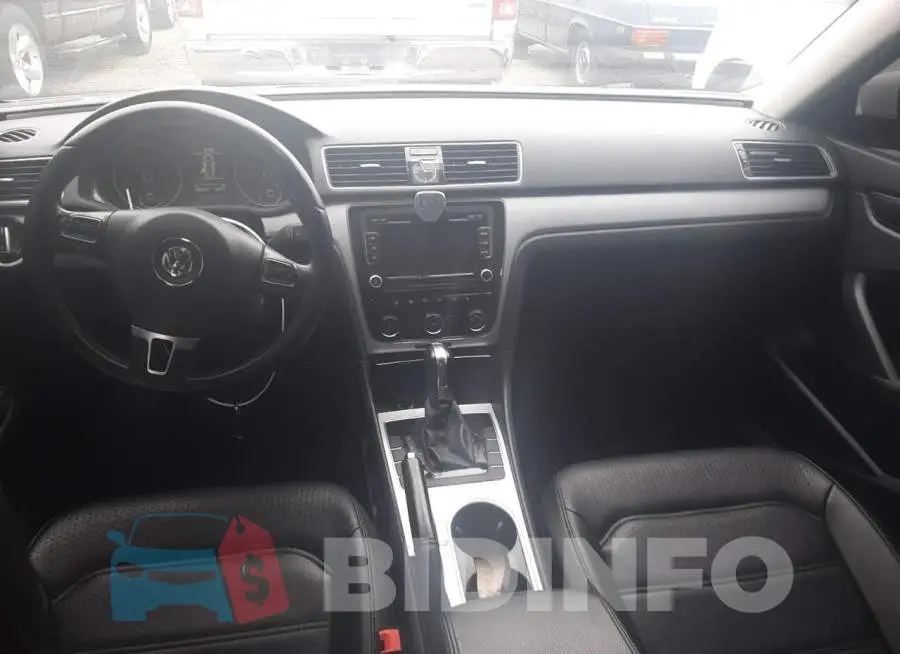 1VWBN7A32DC097165 Photo# 8