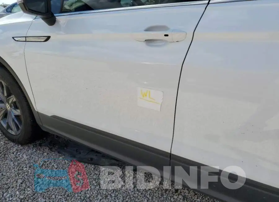 3VV3B7AX2NM089541 Photo# 9