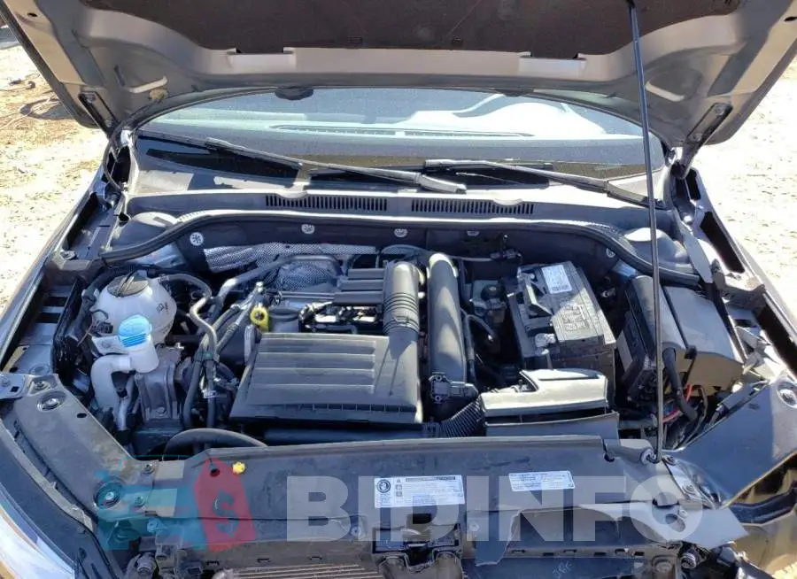 3VW2B7AJ7HM221877 Photo# 7