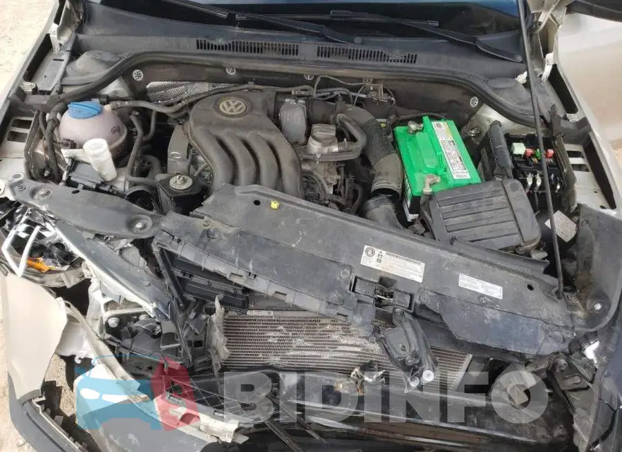 3VW2K7AJ0FM221054 Photo# 7