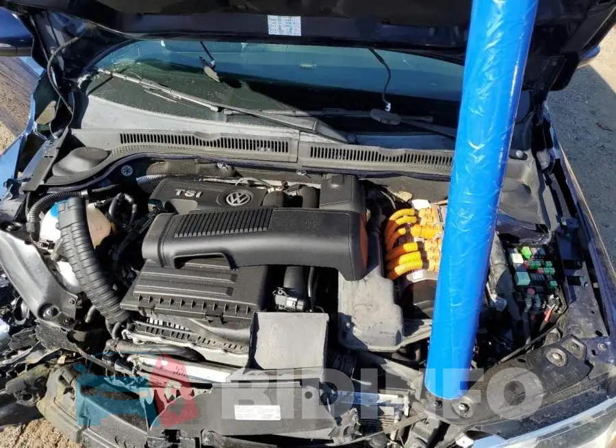 3VW637AJ2DM280683 Photo# 7