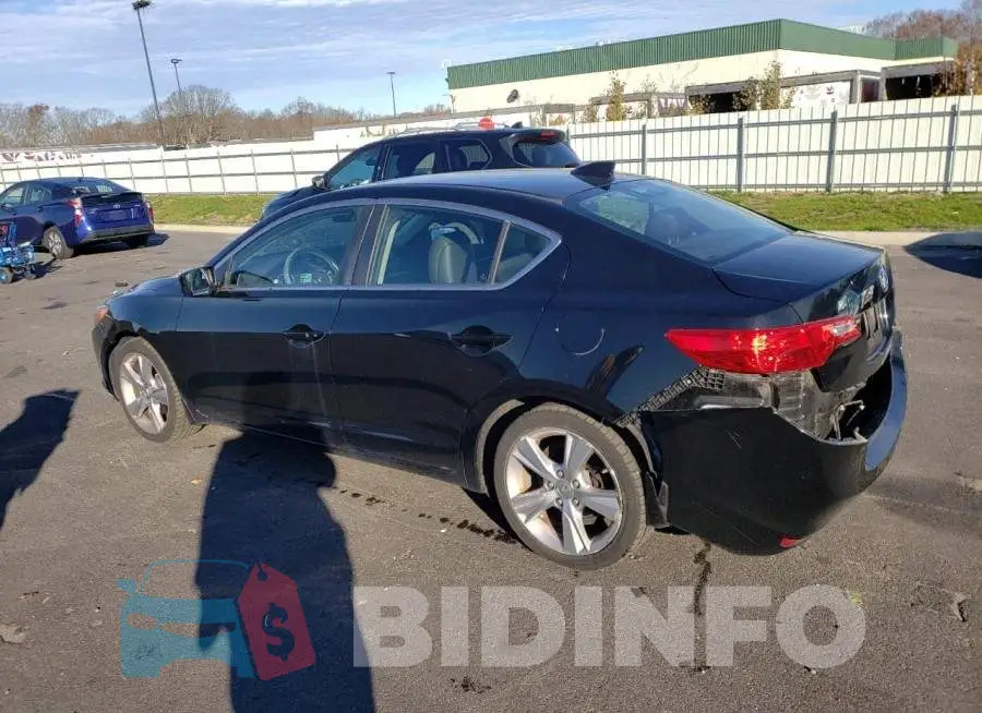 19VDE1F35EE007186 Photo# 2