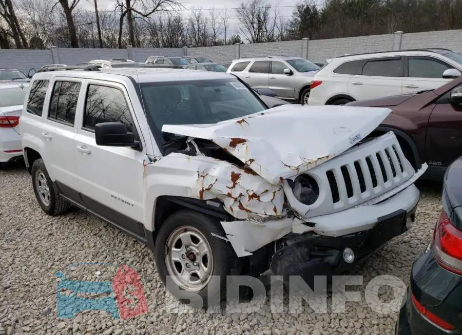 1C4NJPBA0GD628855 Photo# 4