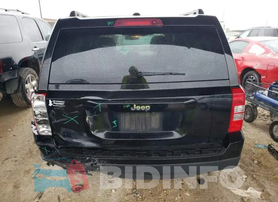 1C4NJPBA4GD812227 Photo# 6