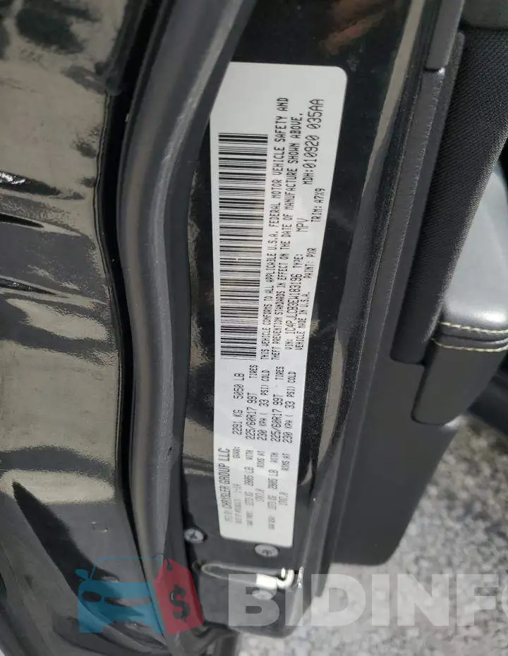 1C4PJLCB3EW183196 Photo# 10