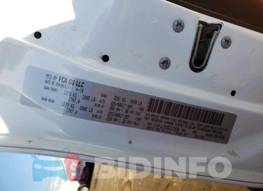 1C4PJLCB3KD171458 Photo# 10