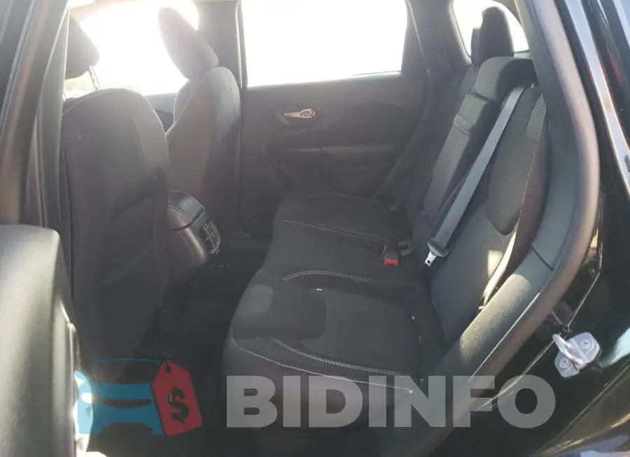 1C4PJMCB2FW645741 Photo# 6