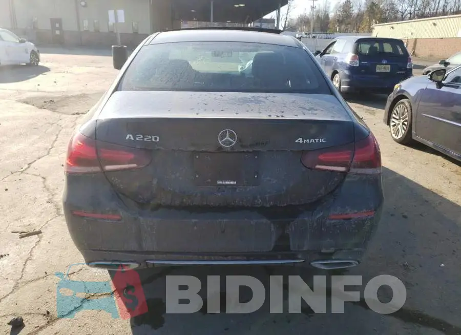 WDD3G4FB7KW006277 Photo# 6