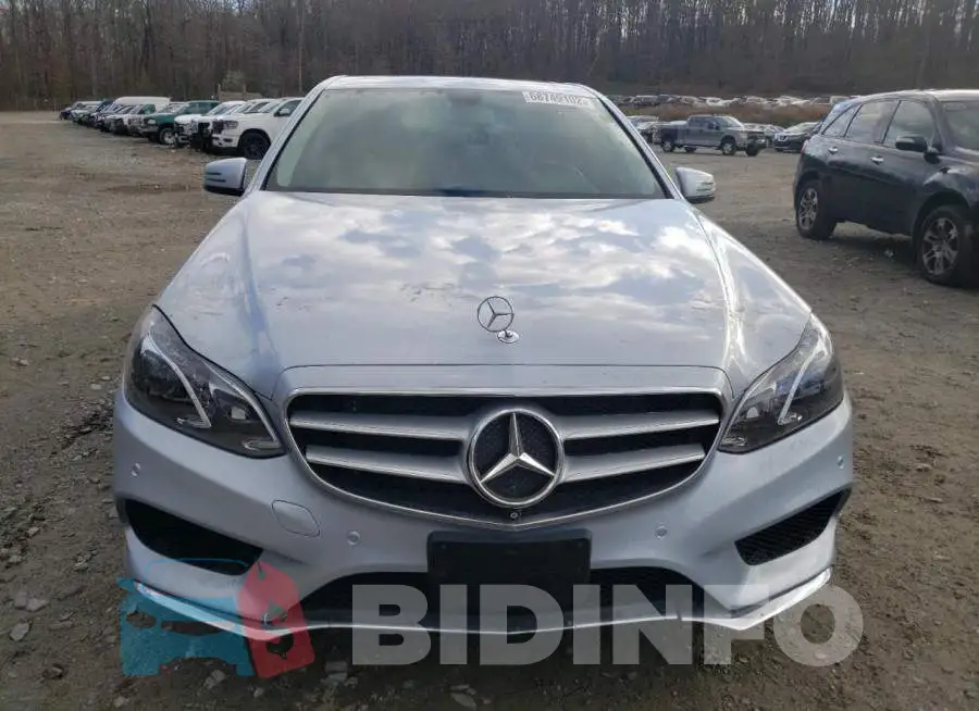 WDDHF8JB1EA975694 Photo# 5