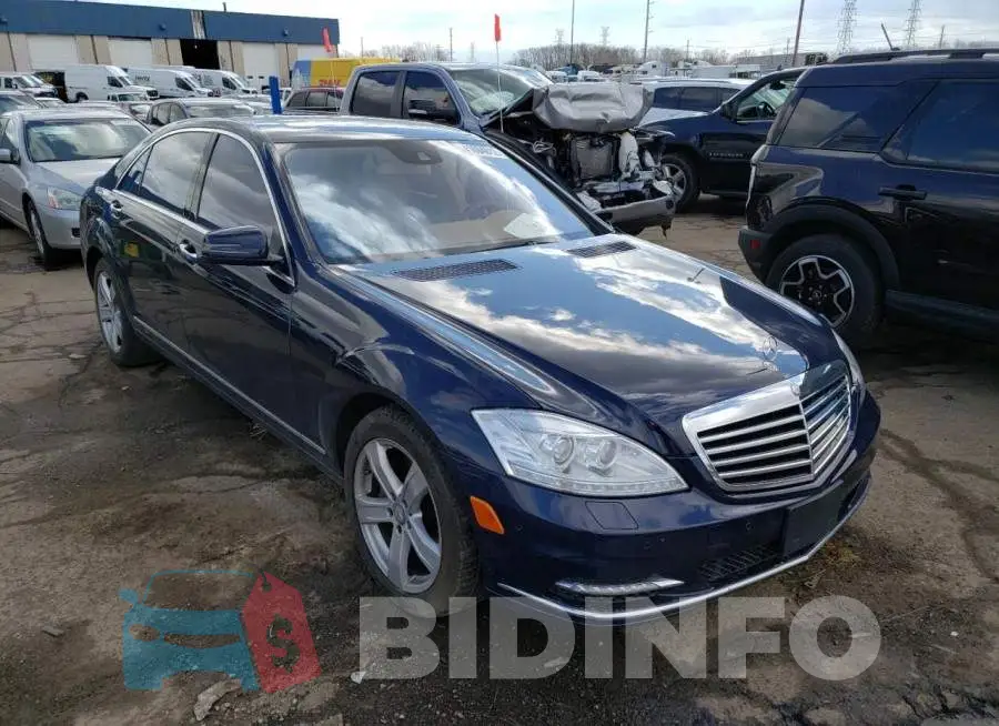 WDDNG9EB9DA527444 Photo# 1