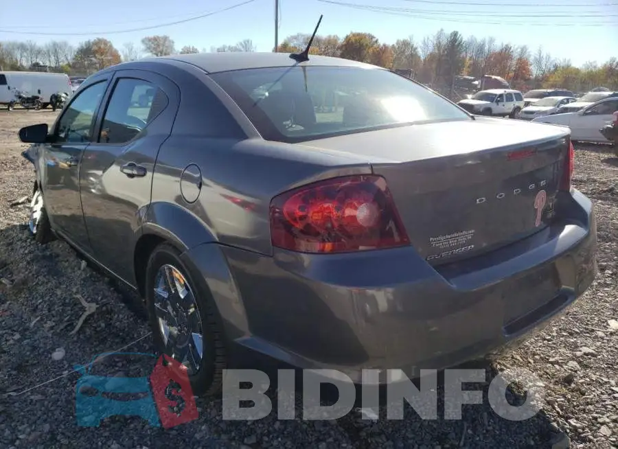 1C3CDZAB5DN742249 Photo# 3