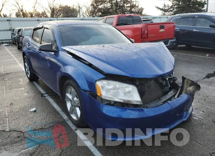 1C3CDZAB8DN742763 Photo# 1