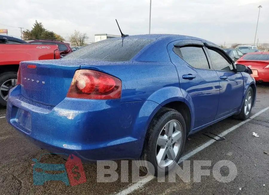 1C3CDZAB8DN742763 Photo# 4