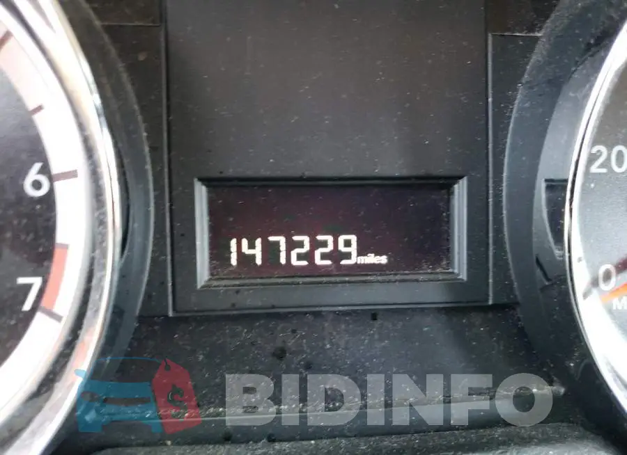 2C4RDGBG4DR774083 Photo# 8