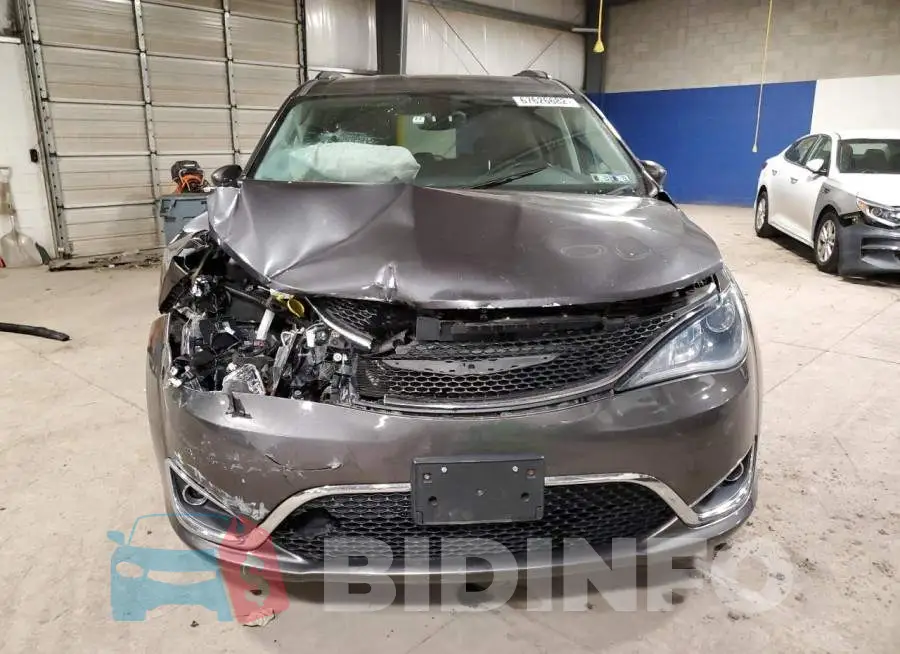 2C4RC1BGXHR759626 Photo# 5