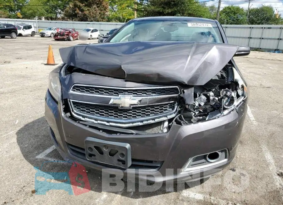 1G11D5RRXDF107270 Photo# 9