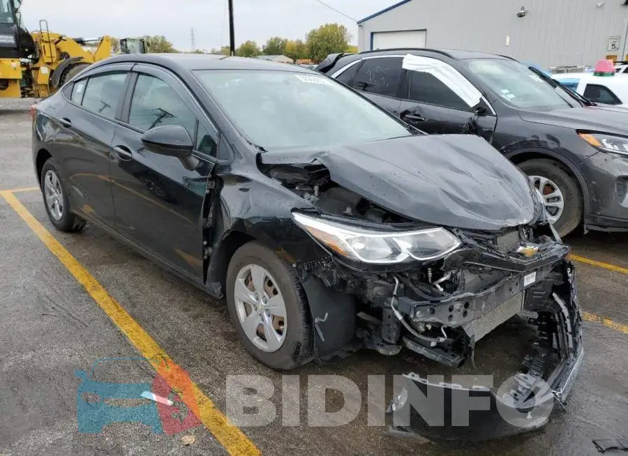1G1BC5SM6J7161676 Photo# 1