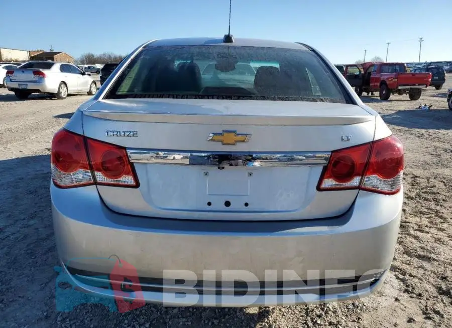 1G1PE5SB4G7186440 Photo# 6