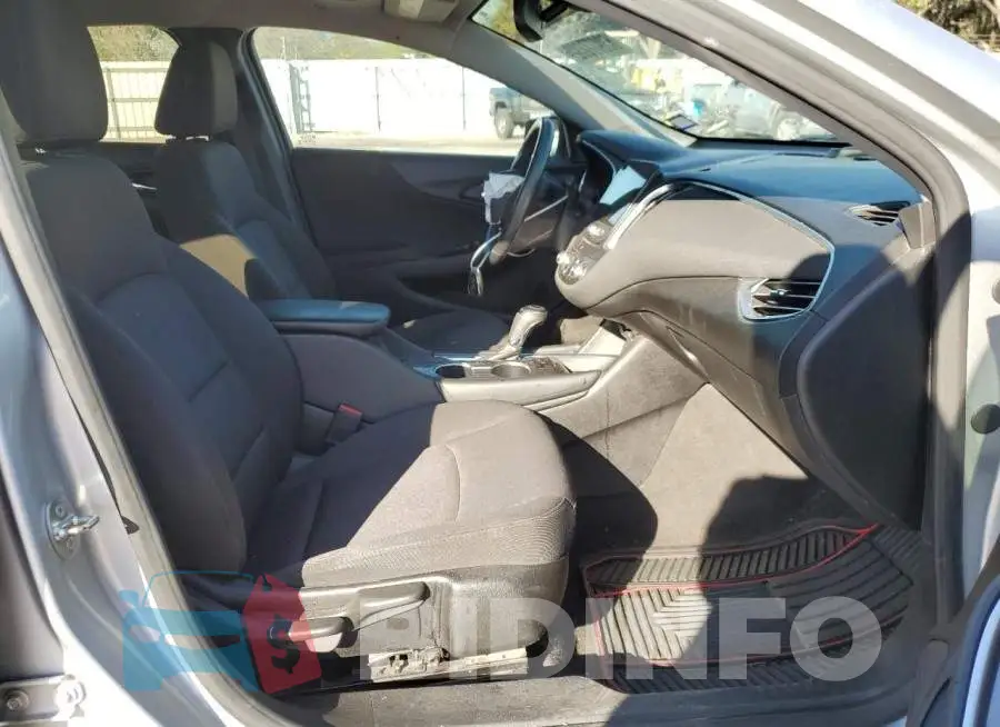 1G1ZD5ST9JF152981 Photo# 5