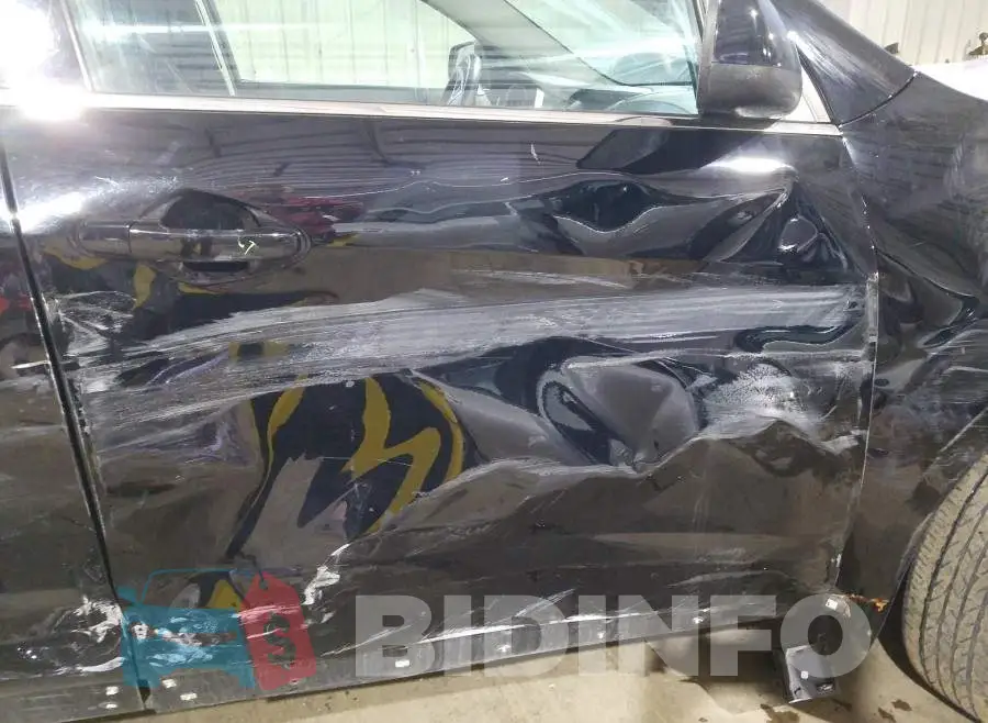 2GNALBEKXF1122726 Photo# 9