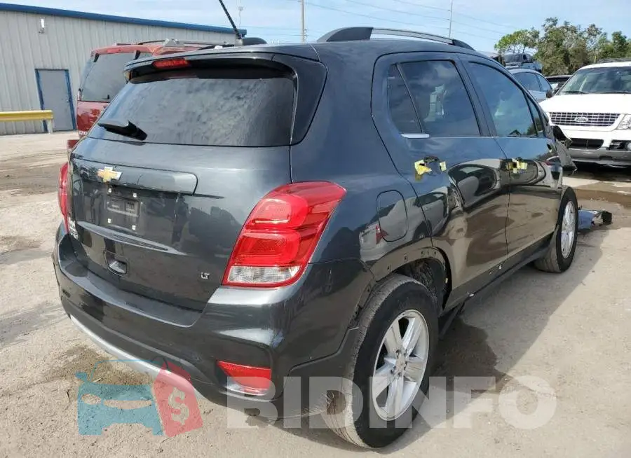 KL7CJLSB8HB149232 Photo# 3
