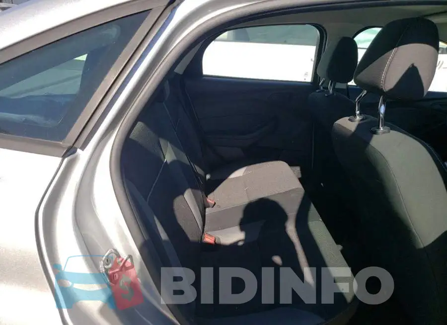 1FADP3E27EL450278 Photo# 6