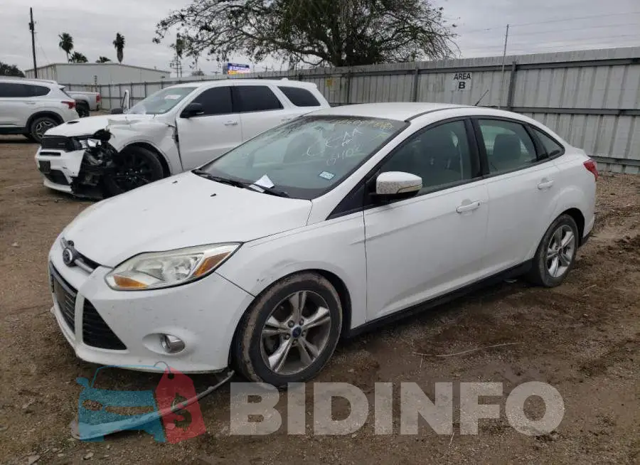 1FADP3F21EL390402 Photo# 1