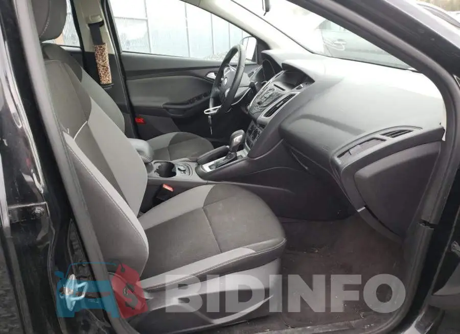 1FADP3F28EL303773 Photo# 5