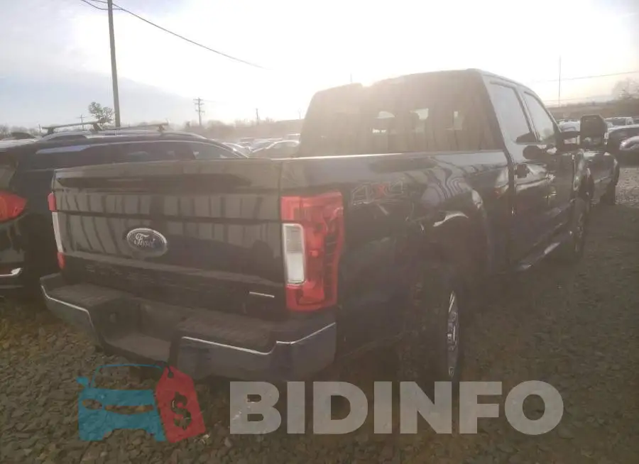 1FT7W2B63JEB37948 Photo# 4