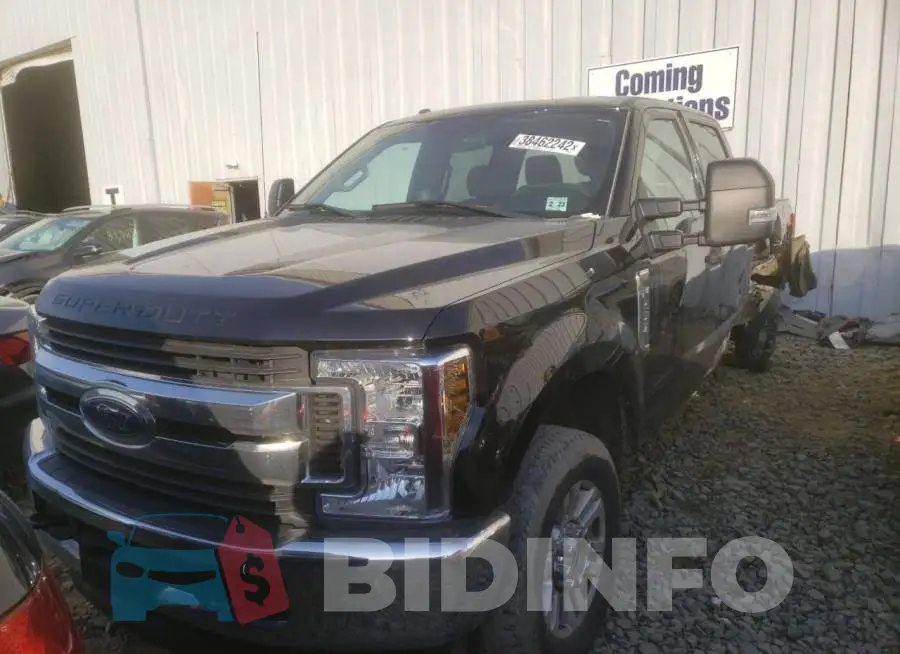 1FT7W2B63JEB37948 Photo# 2