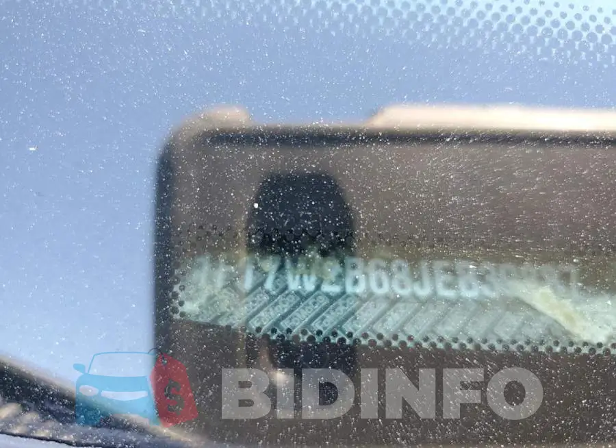 1FT7W2B68JEB39887 Photo# 12