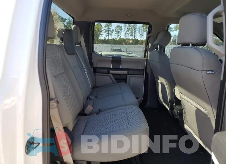 1FT7W2B68JEB39887 Photo# 10