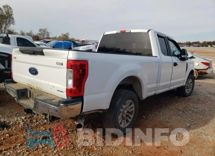 1FT7X2A69HEB70414 Photo# 3