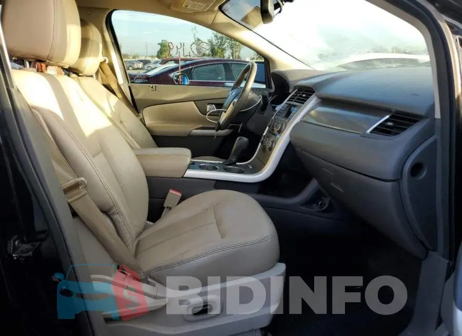 2FMDK3JC3DBC61127 Photo# 5
