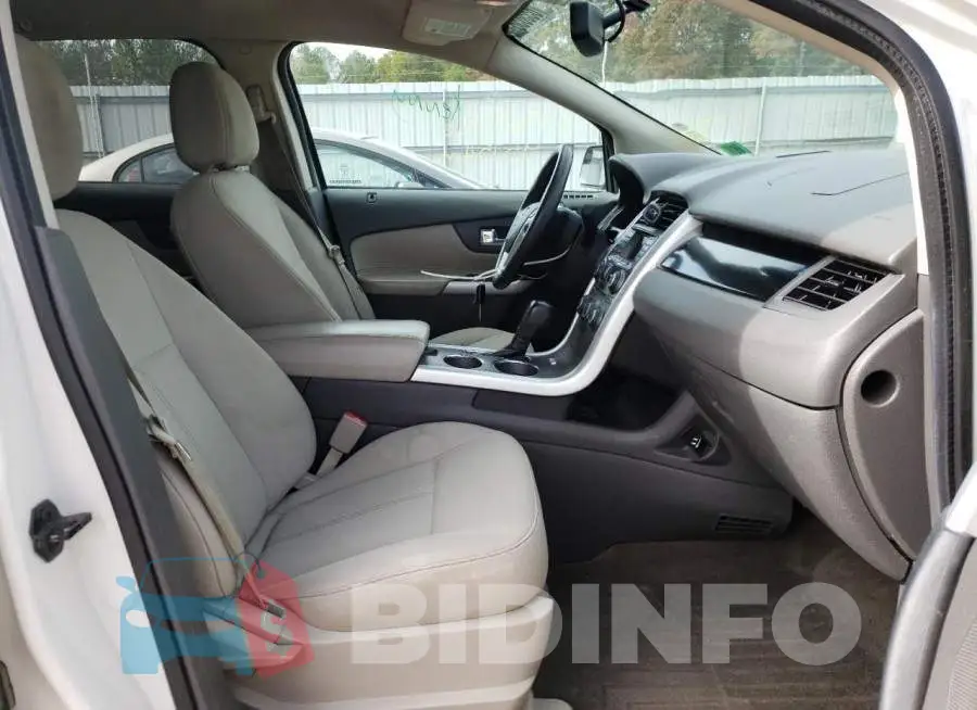 2FMDK4GC7DBE15092 Photo# 5